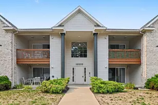12233 S Crystal Waters Dr, Holland, MI 49424 - Photo 1