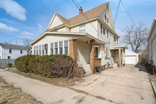 837 4th St NW, Grand Rapids, MI 49504 - Photo 1