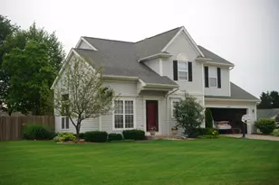 2850 Valley Glenn Cir, Kalamazoo, MI 49004 - Photo 1