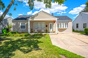 26524 Kathy St, Roseville, MI 48066 - Photo 1