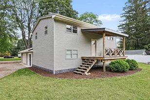 241 Morrison St, Coloma, MI 49038 - Photo 1
