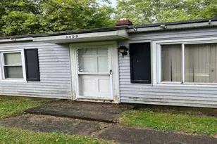 3459 Cambridge Ave, Jackson, MI 49203 - Photo 1