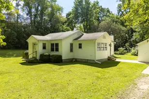 2465 W F Ave, Kalamazoo, MI 49009 - Photo 1