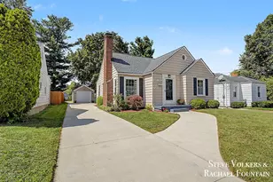 2143 Houseman Ave NE, Grand Rapids, MI 49505 - Photo 1