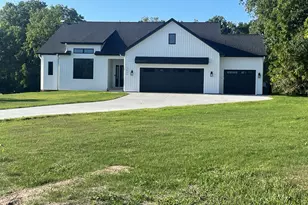 5800 Hidden Oak Ave, Richland, MI 49083 - Photo 1