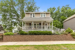 1205 Valley Ave NW, Grand Rapids, MI 49504 - Photo 1