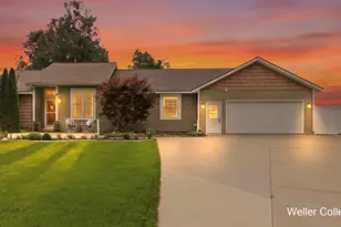 1924 Cedarbrook Dr, Jenison, MI 49428 - Photo 1