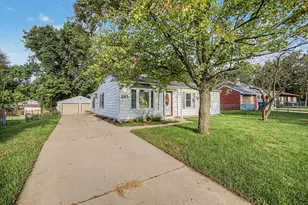 245 Redner Ave, Battle Creek, MI 49037 - Photo 1