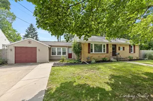 660 Everglade Dr SE, Grand Rapids, MI 49507 - Photo 1