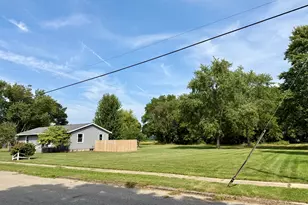 240 Sherman St, Bronson, MI 49028 - Photo 1