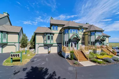 298 N Lakeshore Drive, Manistee, MI 49660 - Photo 1