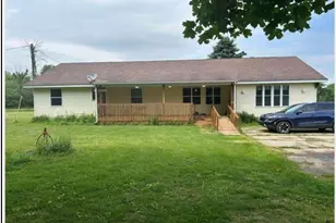 17135 Williamsville St, Vandalia, MI 49095 - Photo 1