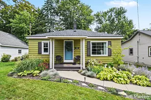 2540 Day Ave NW, Grand Rapids, MI 49544 - Photo 1