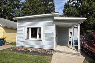 40 W Alden St, Coldwater, MI 49036 - Photo 1
