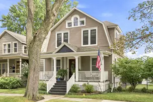 1007 State St, Saint Joseph, MI 49085 - Photo 1