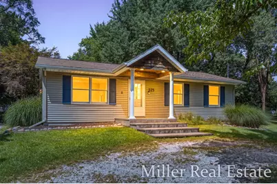 525 W Marshall Street, Hastings, MI 49058 - Photo 1