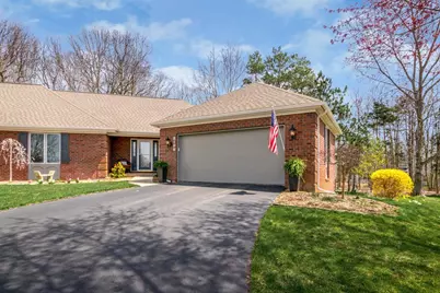 2106 N Quail Crest Court SE, Grand Rapids, MI 49546 - Photo 1