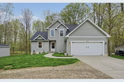 10015 Lakeside Drive, Perrinton, MI 48871 - Photo 1