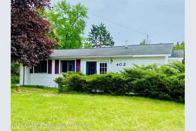 402 S Scott Drive, Farwell, MI 48622 - Photo 1