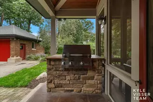 640 Cambridge Blvd SE, East Grand Rapids, MI 49506 - Photo 51