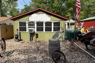 95280 Center Ave, Dowagiac, MI 49047 - Photo 1