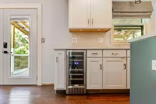 860 Glenwood Ave, Muskegon, MI 49445 - Photo 11