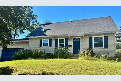 634 Washington Avenue, Holland, MI 49423 - Photo 1