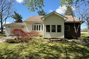 249 McMahon Dr, Bronson, MI 49028 - Photo 1