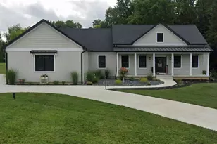 596 1 Straight Dr, Coldwater, MI 49036 - Photo 1