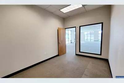 1245 Columbia St NE, Salem, OR 97301 - Photo 11