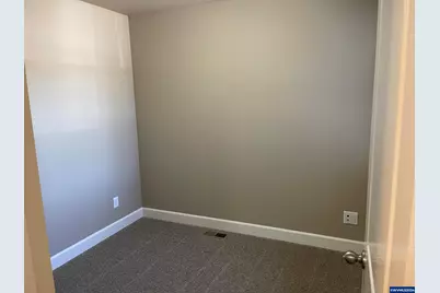 3730 Peter Ln NE, Salem, OR 97305 - Photo 25