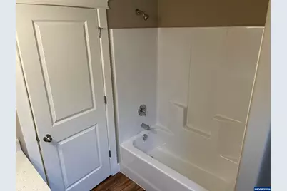 3730 Peter Ln NE, Salem, OR 97305 - Photo 17