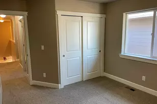 3730 Peter Ln NE, Salem, OR 97305 - Photo 21