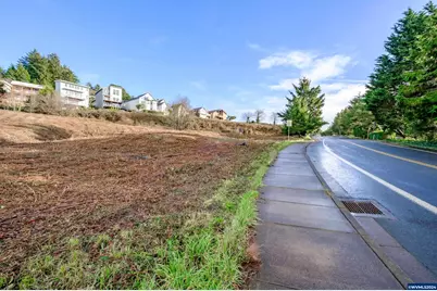 1005 SE Bay Bl, Newport, OR 97365 - Photo 19