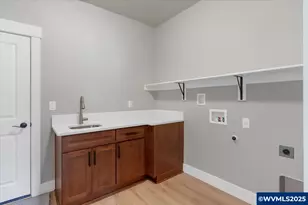 1279 SW 11th Ave, Dallas, OR 97338 - Photo 39