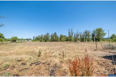 37570 Rock Hill Dr, Lebanon, OR 97355 - Photo 33