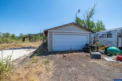 37570 Rock Hill Dr, Lebanon, OR 97355 - Photo 29