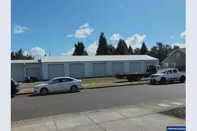 2075 Brown Rd NE, Salem, OR 97305 - Photo 5