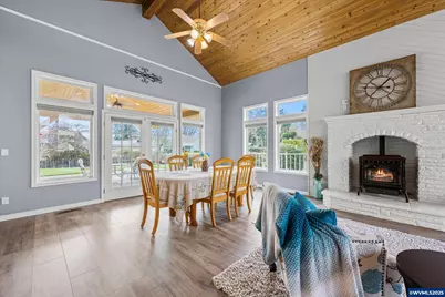 2100 Park Dr, Lebanon, OR 97355 - Photo 7