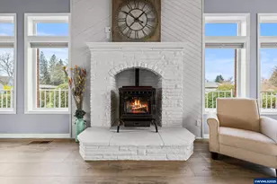 2100 Park Dr, Lebanon, OR 97355 - Photo 9