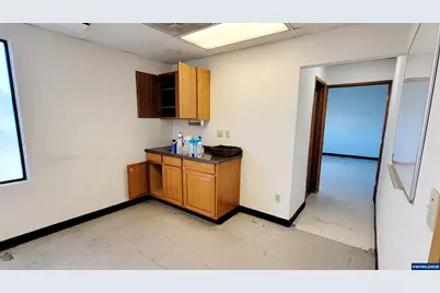 1310 12th St SE, Salem, OR 97306 - Photo 13