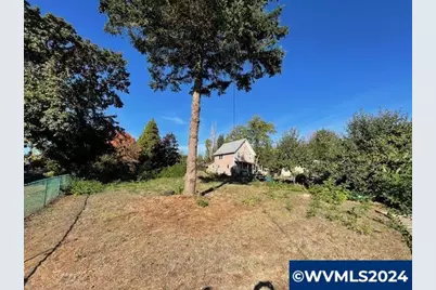 541 NW Churchman Dr, Willamina, OR 97396 - Photo 3