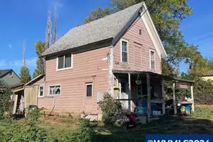 541 NW Churchman Dr, Willamina, OR 97396 - Photo 11