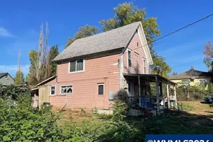 541 NW Churchman Dr, Willamina, OR 97396 - Photo 5