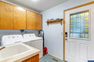 1112 Acacia Ave, Garibaldi, OR 97118 - Photo 25