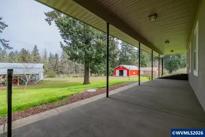 28095 Santiam Hwy, Sweet Home, OR 97386 - Photo 25