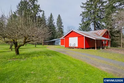 28095 Santiam Hwy, Sweet Home, OR 97386 - Photo 39