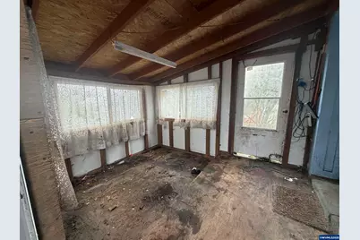 252 NW 20th St, Newport, OR 97365 - Photo 11