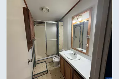 252 NW 20th St, Newport, OR 97365 - Photo 5