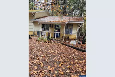 356 White Oak Dr, Cave Junction, OR 97523 - Photo 1